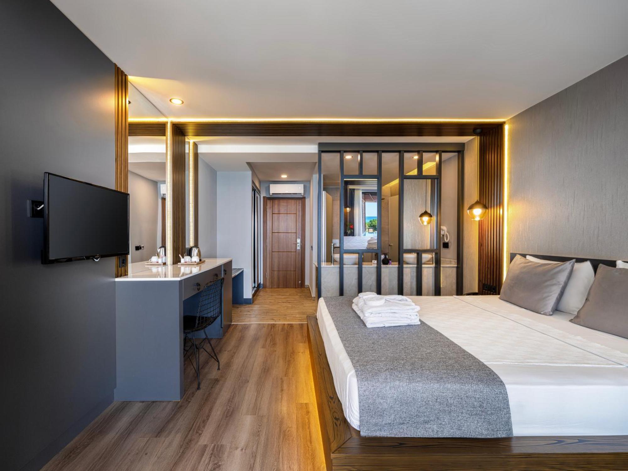 Adora Calma Beach Hotel Adults Only Kızılot Kültér fotó