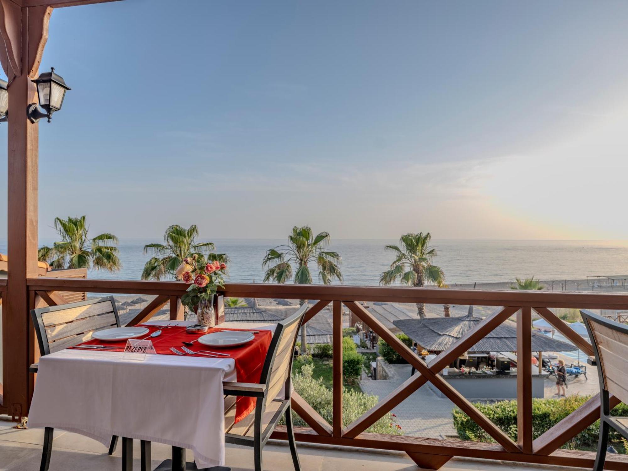 Adora Calma Beach Hotel Adults Only Kızılot Kültér fotó
