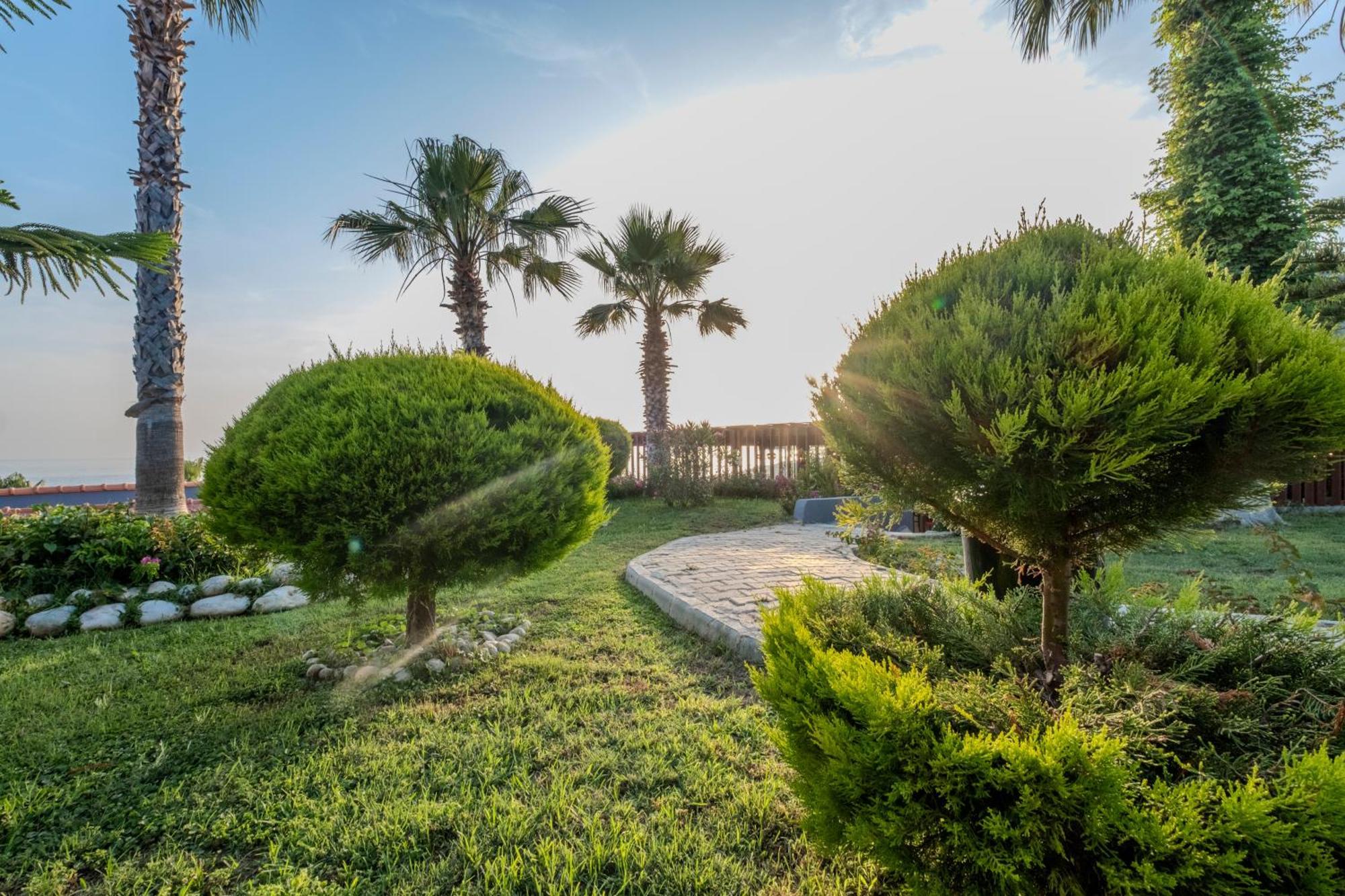 Adora Calma Beach Hotel Adults Only Kızılot Kültér fotó